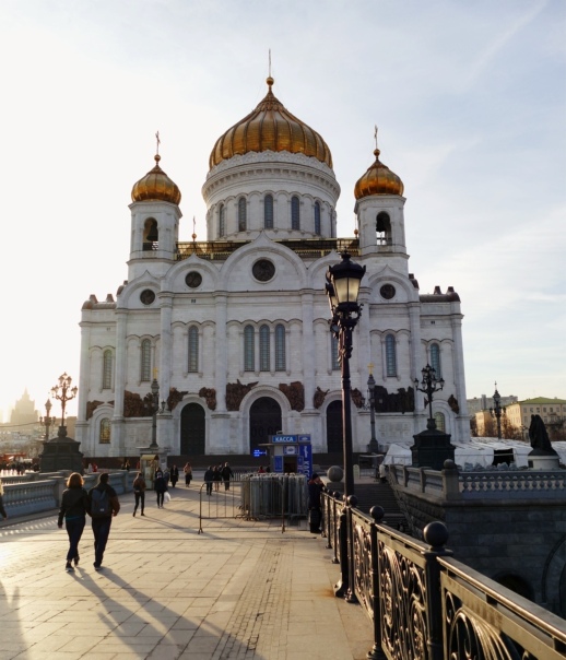 Храм Христа Спасителя...