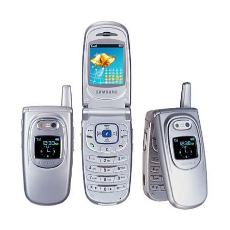 Samsung SGH-P510 - раскладушка с авт...