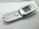 Motorola V220. Это был мой самый первый мобильный телефон.